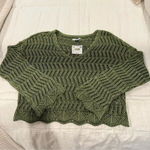 NWT American Eagle Open Knit Cropped Sweater with bell sleeves